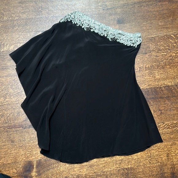 Elegant evening dress - Picture 3 of 4